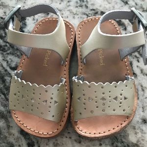 Freshly Picked Sandals, Size 3
